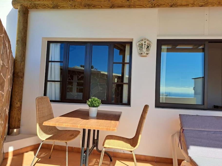 Apartamento Valentina Tías Buitenkant foto
