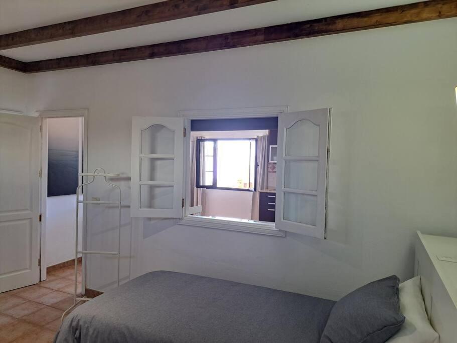 Apartamento Valentina Tías Buitenkant foto