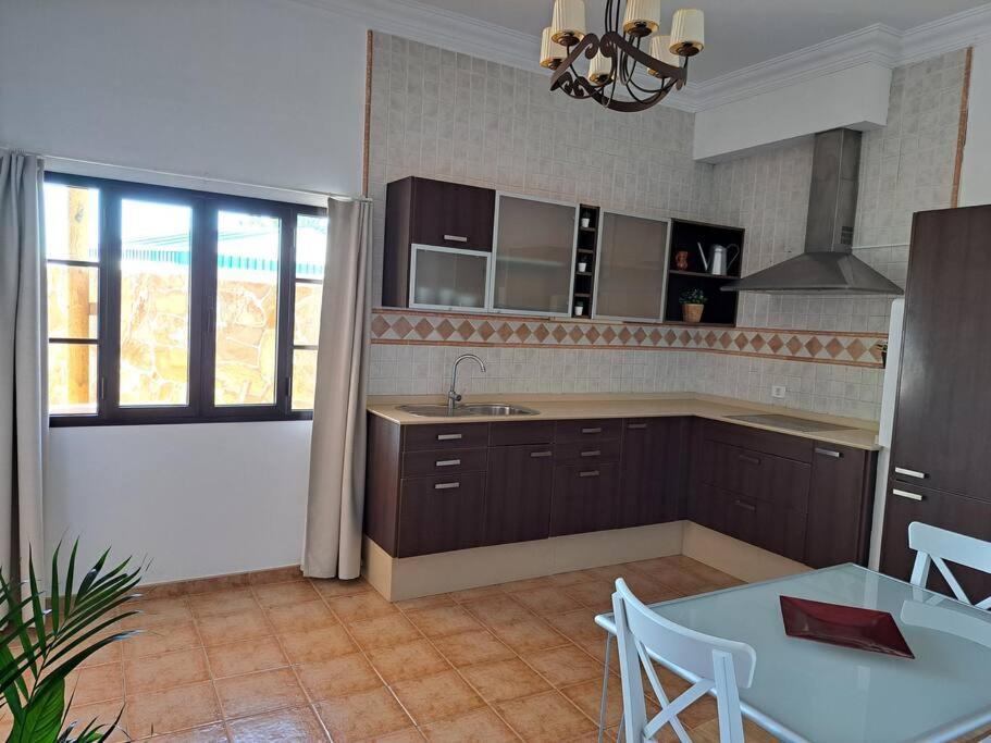 Apartamento Valentina Tías Buitenkant foto
